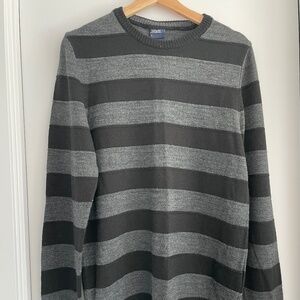 Men's crew-neck sweater / Size M-L